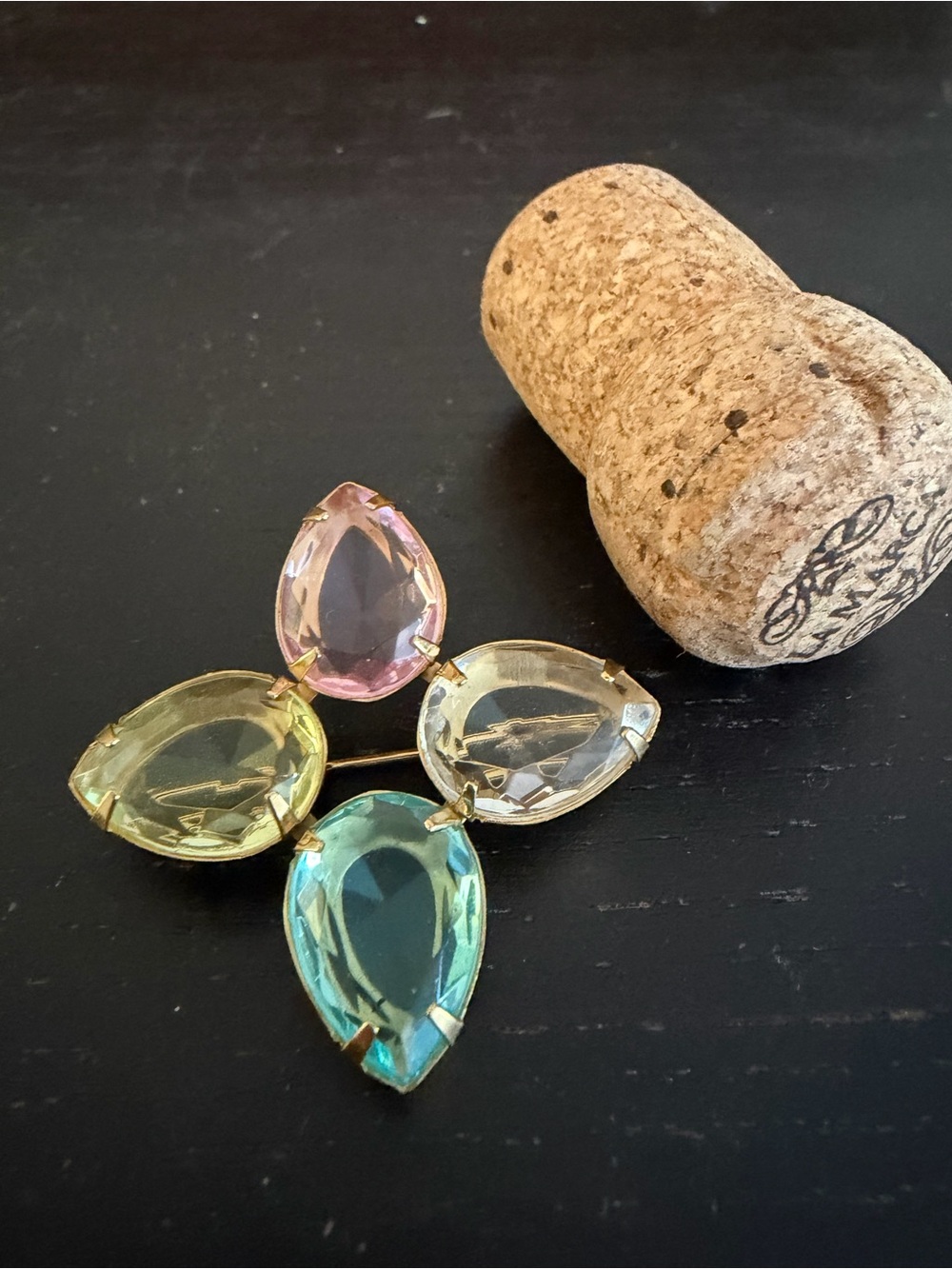 Avon Multicolor Teardrop Crystal Brooch - Pastel Pink, Yellow, Clear & Aqua